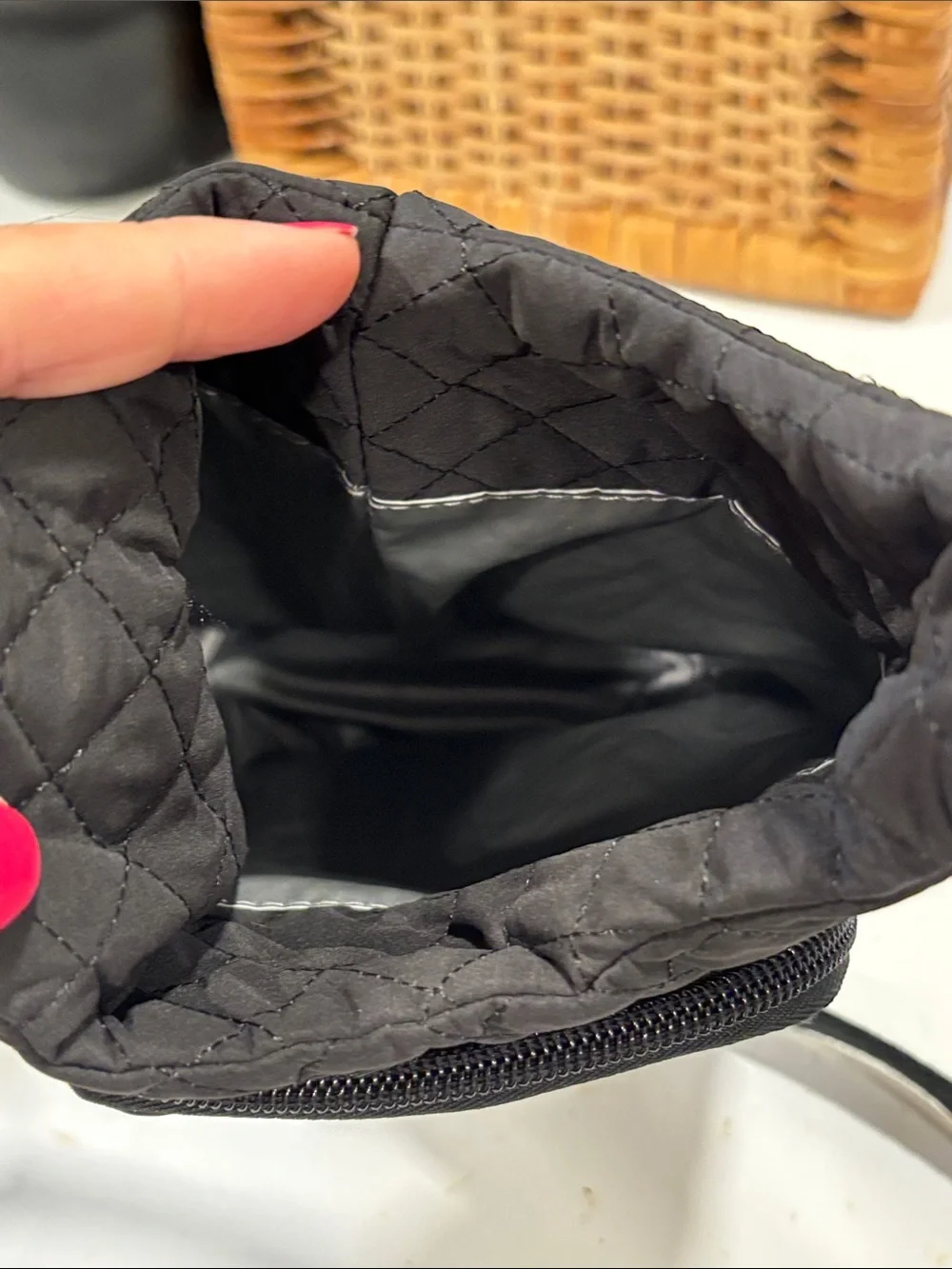 Travelon Anti-Theft Boho Insulated Water Bottle Tote in Black